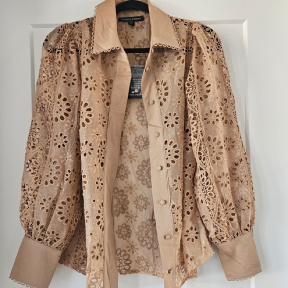 Boston Proper Beige Eyelet Floral Shirt Jacket with Leather Trim